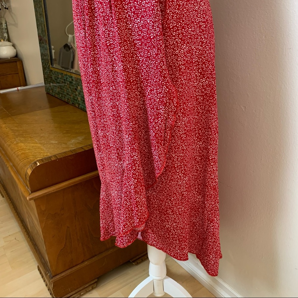 Adorable Red Floral Full Wrap Cap Sleeve Midi Dress - Picture 7 of 11